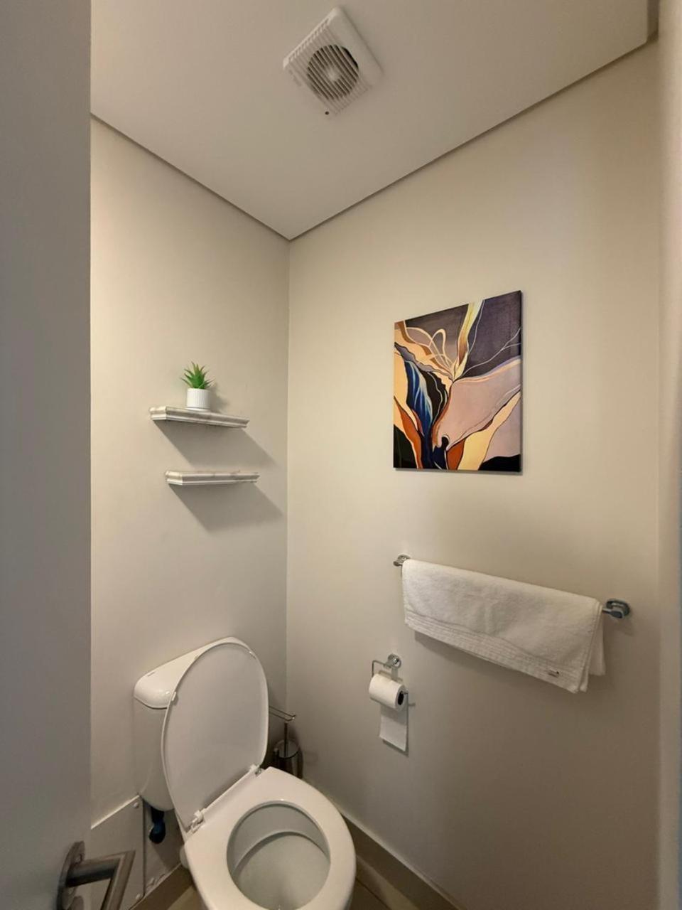 Mumbo 621 Apartment Durban